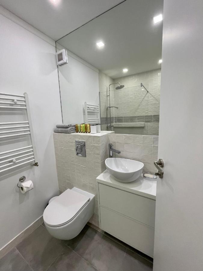 Cozy 1 Bedroom Apartment 拉迪亚 外观 照片